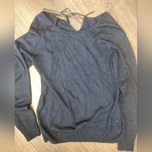 COPY - Loro Piana Silk/Cashmere Long Sleeve- Back Open Tie Detail